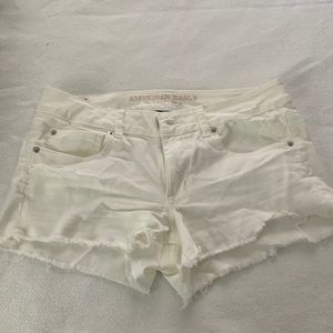 White American eagle shortie